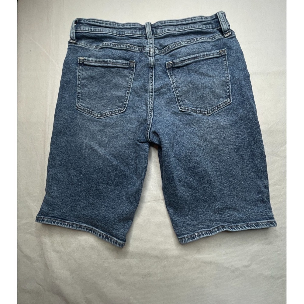 GAP Denim Bermuda Shorts Womens 6/28 Medium Wash 9 Inch Inseam Casual Summer - Picture 12 of 13
